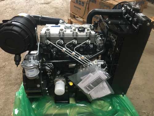 MOTOR NUEVO COMPLETO PERKINS 404D-22 IOPU