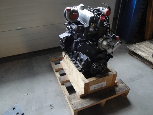 MOTOR SISU 33  X16265