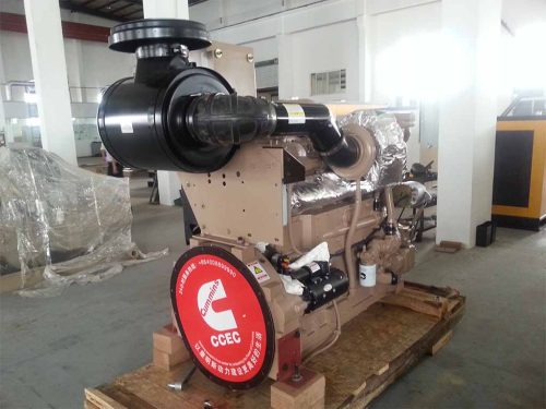 MOTOR CUMMINS MARINO KTA19-DM448